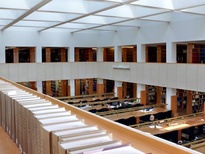 Photograph of interior of Bodleian Law Library