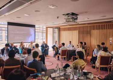 Group Discussion on a custom programme 