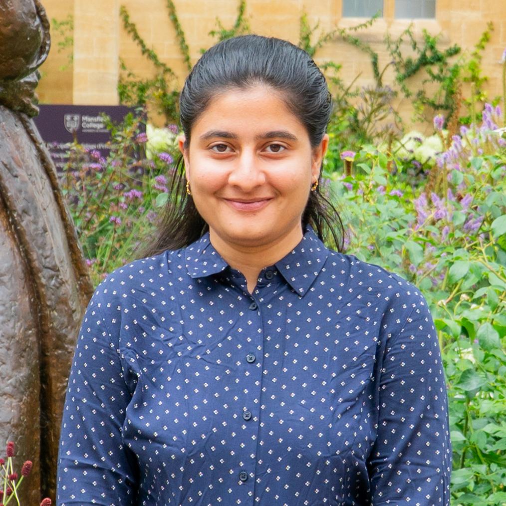 Aditi Sadhu, summer school scholarship student