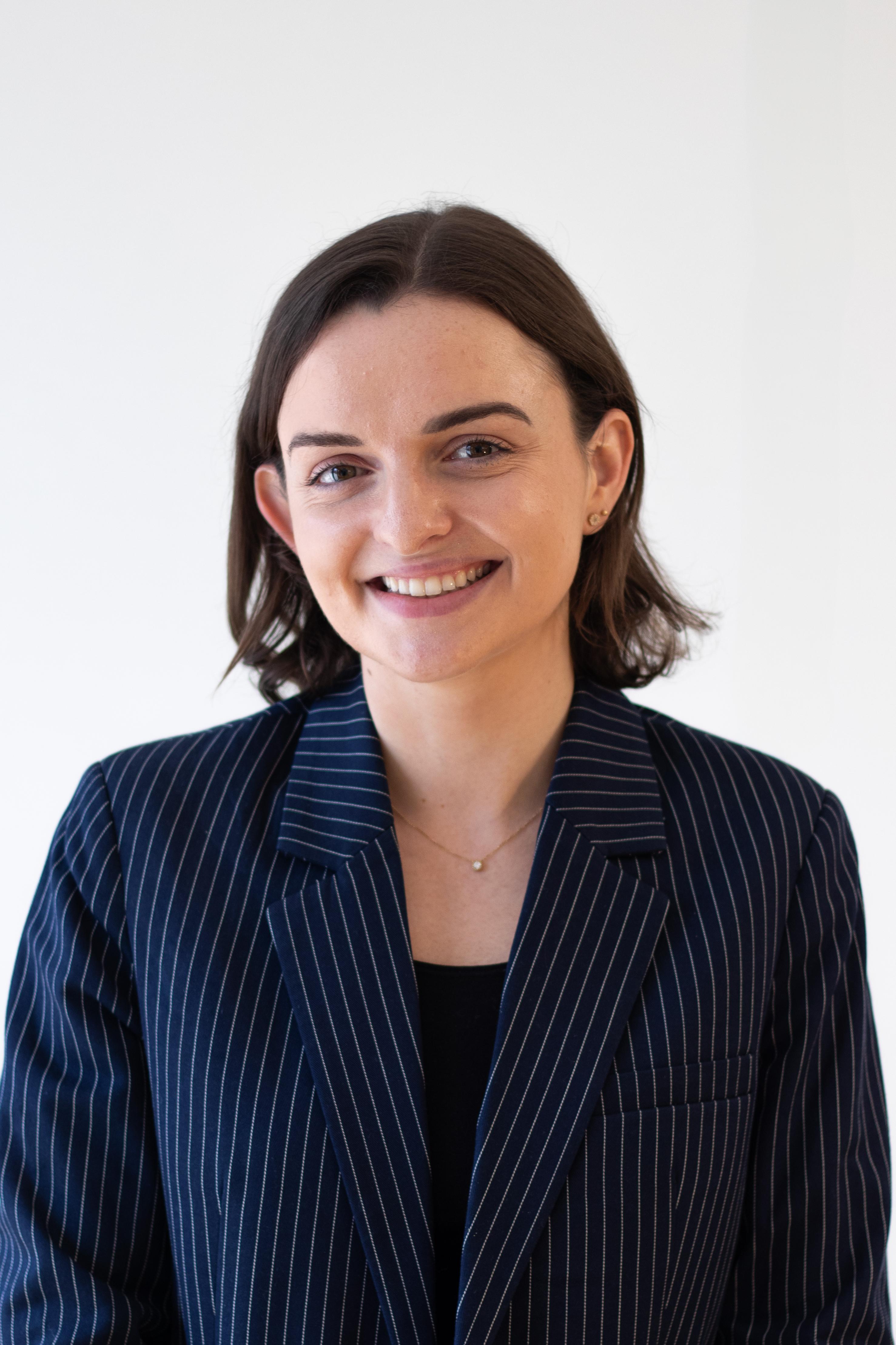 Headshot of Aoife facing front to the camera 