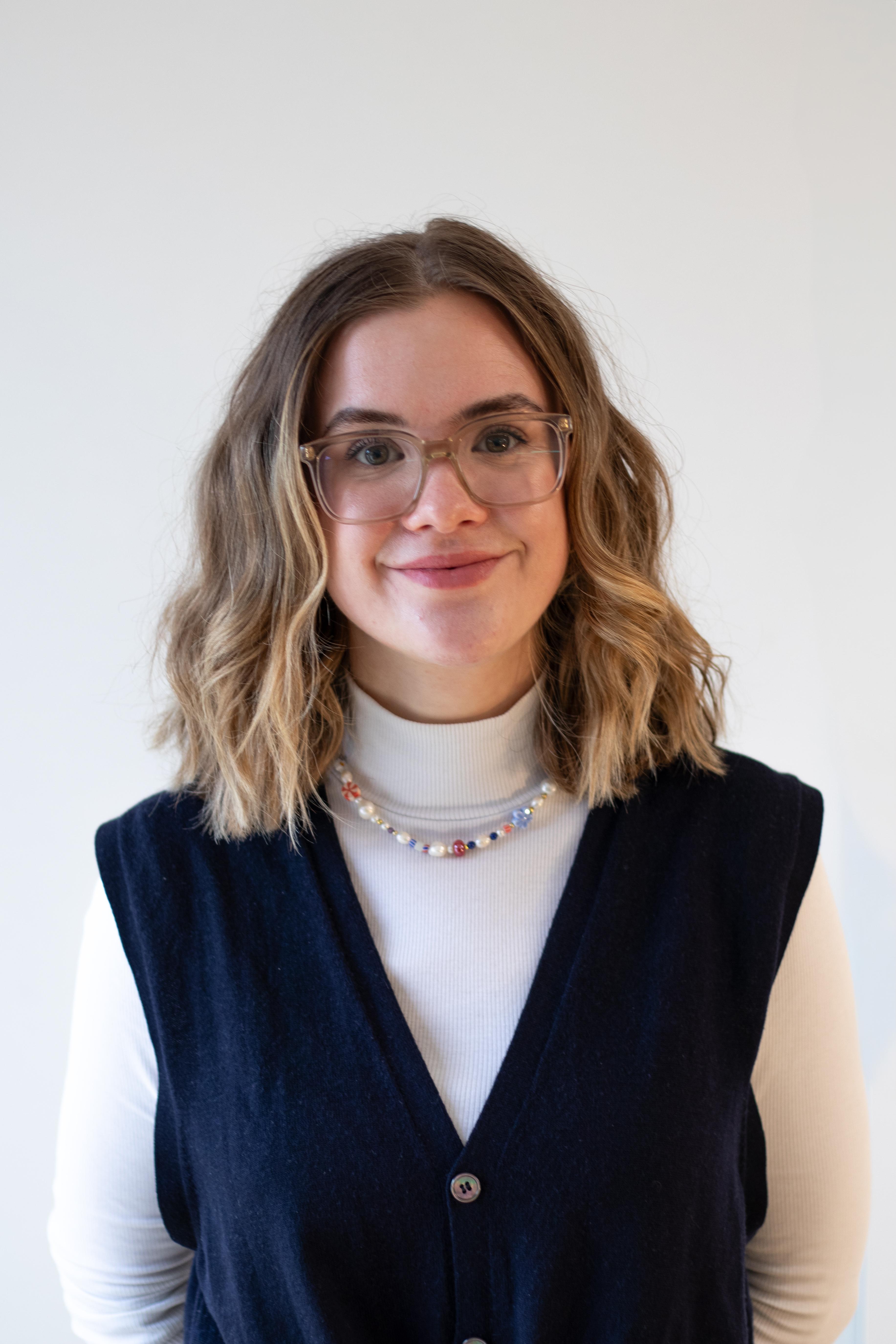 Headshot of Martje facing front to the camera 