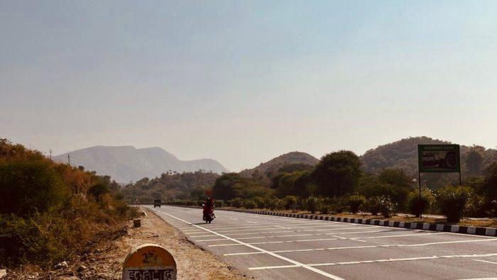 this photo shows the drive to the fieldsite