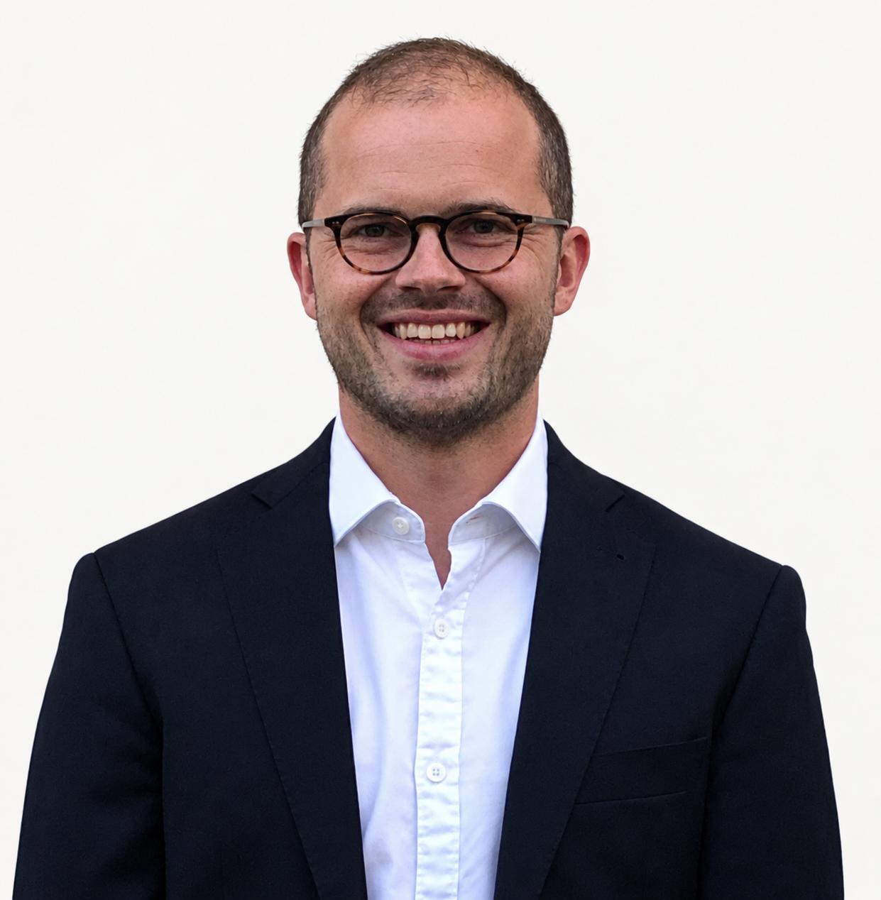 Dr Richard Martin