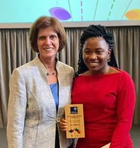 Mary Adeyemo with Vice-Chancellor, Louise Richardson